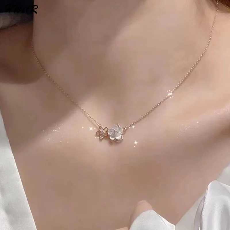 1pcs Elegant Zircon Cherry Blossom Necklace For Women Girls Fashion Flower Choker Necklace Party Jewelry Accessories Gift H260406