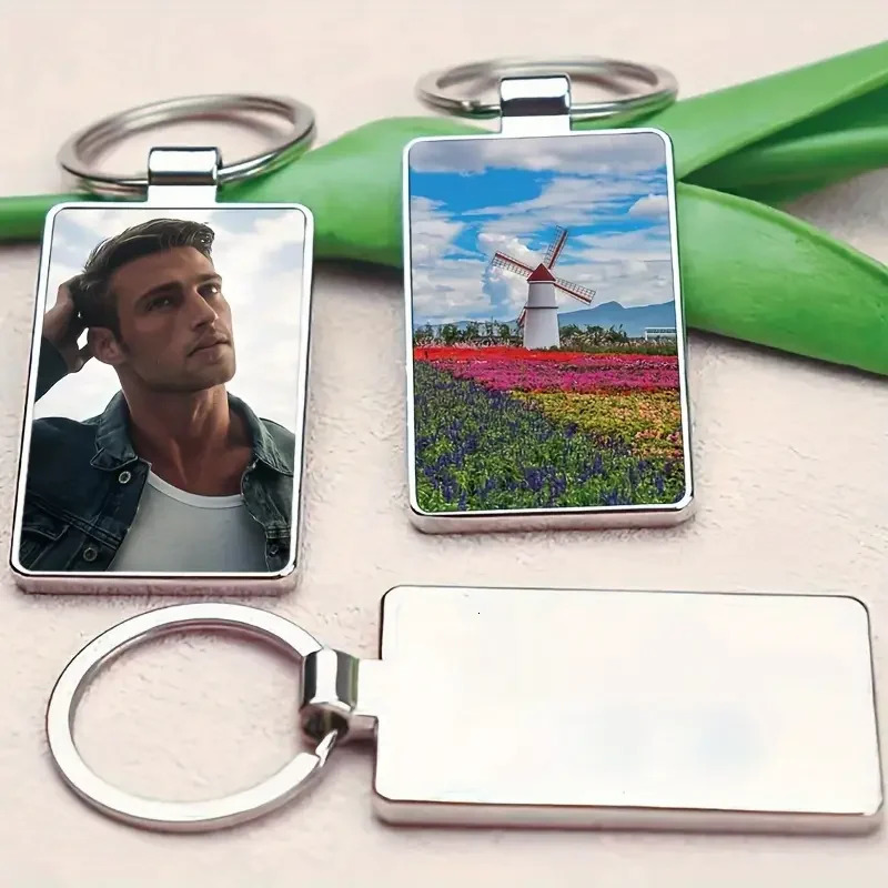 Personalised zinc alloy metal keychain customisable with pos suitable as a gift for birthdays graduations or anniversaries 260403BJ - view 5