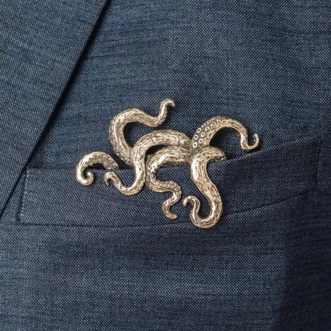 Retro Traditional Gentleman Suit Animal Shape Brooch Coat Collar Buckle Pin Decorative Shirt Badge 260403BJ - view 4