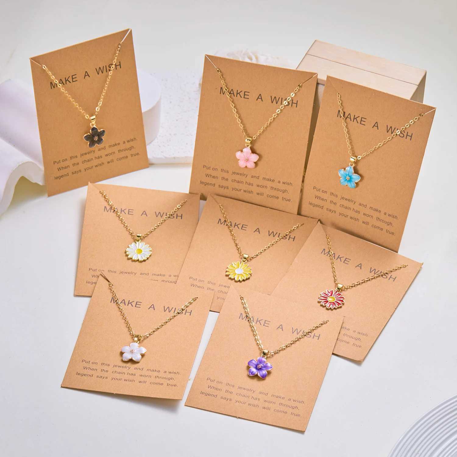 New Flower Pendant Necklace for Women Romantic Cherry Blossom Gold Color Metal Chain Choker Girls Party Wedding Neck Jewelry H260406