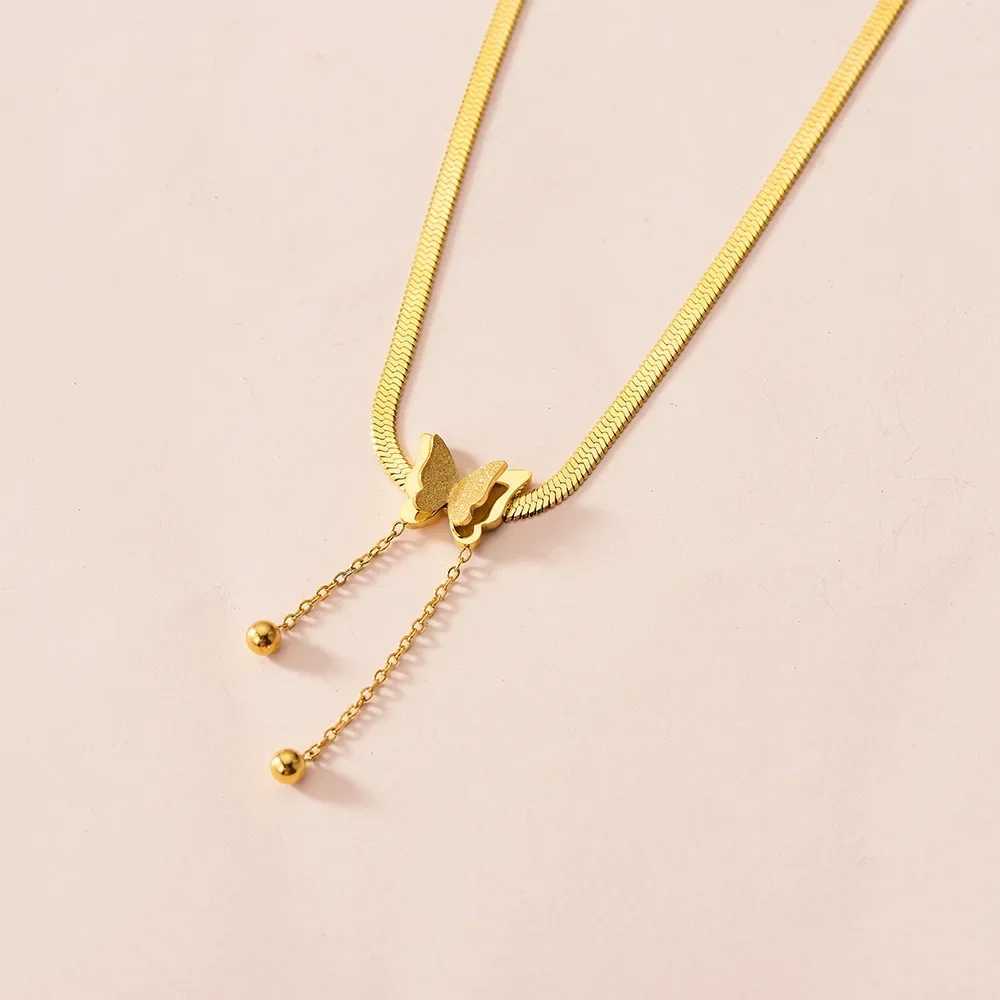 Vintage Butterfly Necklace Women Golden Stainless Steel Blade Snake Chains Aesthetic Charms Choker Women jewelry Gift To Mujer H260406