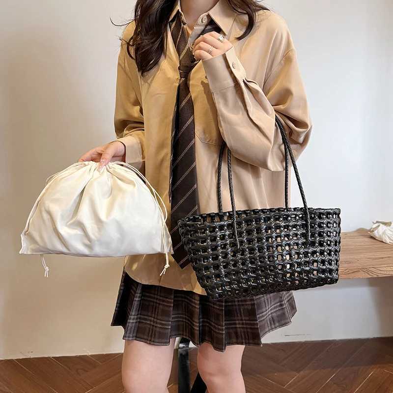 Vegetable basket women female summmer beach bag lady travel bags designer handbag handmade woven rattan bag shoulder C260406