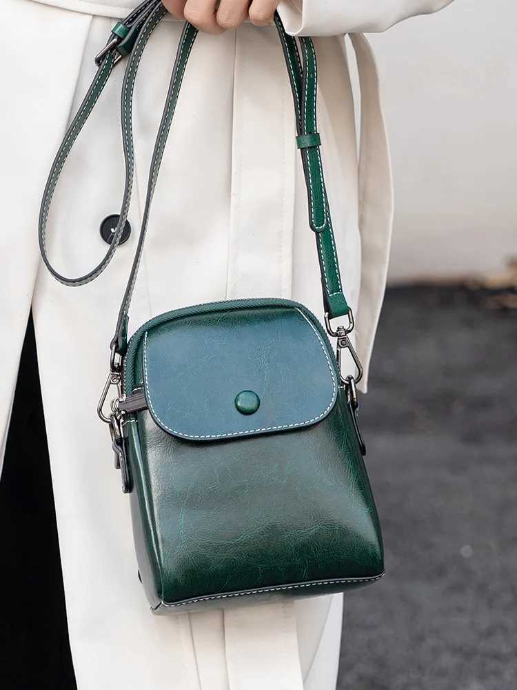 YANATARI mini small genuine leather vintage bag Crossbody Bag mobile phone shoulder bag women mobile bag for women C260406