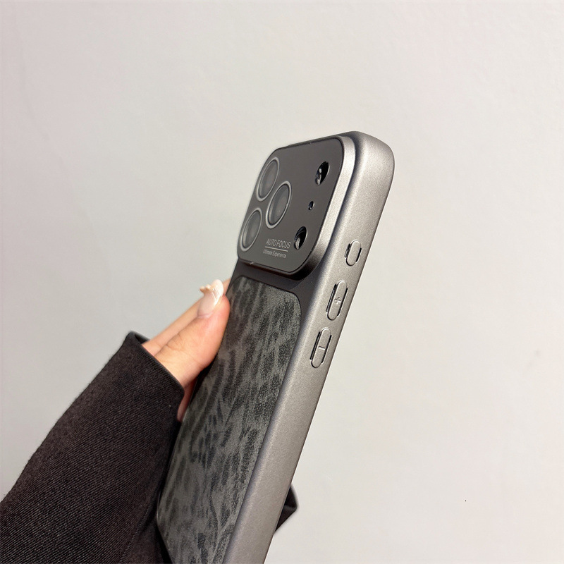 Designer Luxury Leopard Print Leather Phone Case For Iphone 16 15 14 Pro Max, Auto Focus Camera Protective Cover, Business Case For Men Women