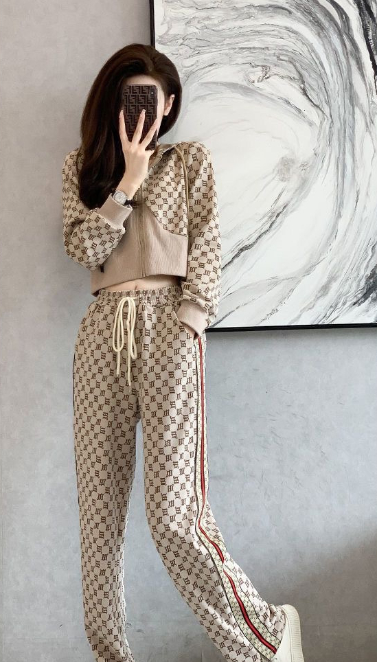 2026 Designer Set Luxury Fashion Geometric Printed Sports Top Summer Versatile Lightweight Women's Zipper Hoodie Loose Casual Pants Two Piece Set