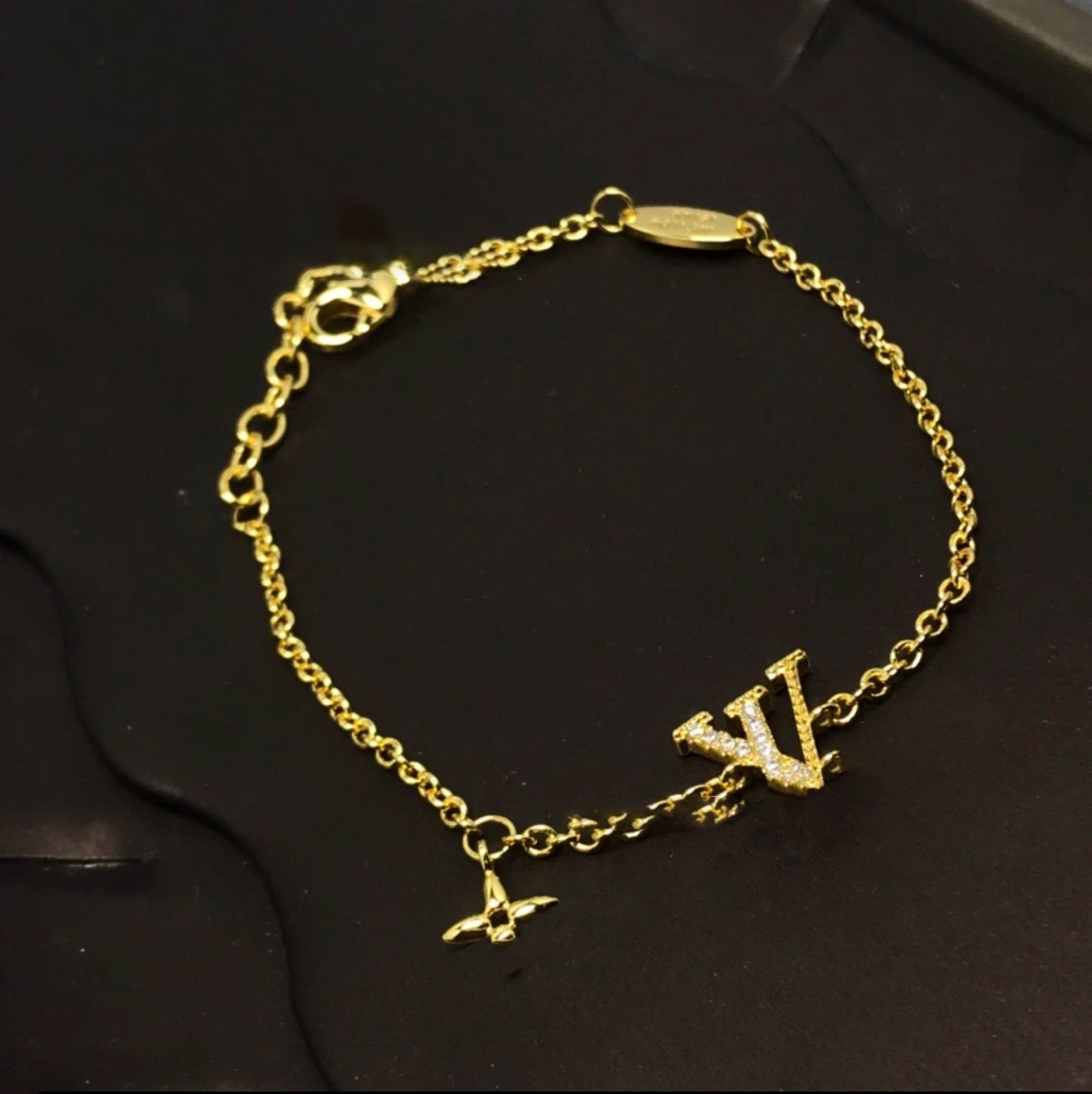 18K Diamond bracelet women charm Clover chain Designer Jewelry fashion high-end version Elegant Classic Wristband bracelets