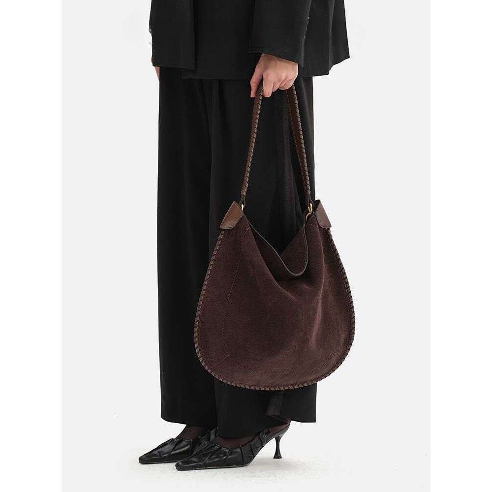 Autumn New Round Frosted Cowhide Lazy Style Tote Bag Women Fashion Hot Selling Commute Large Capacity Shoulder Crossbody Bag All-Match Casual Women Ha