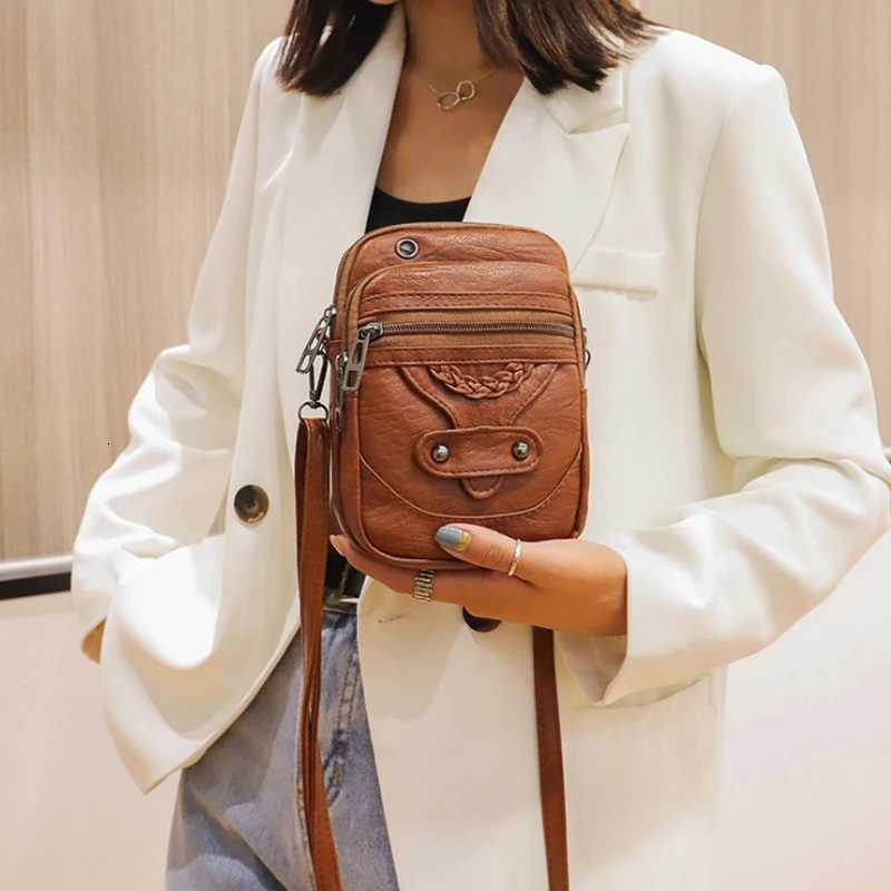 Vintage Small Crossbody Bags for Women PU Leather Purses and Handbags Designer Shoulder Bag Female Phone Pocket Bag C260406