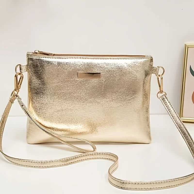 Elegant Gold Shiny Shoulder Bag Adjustable Shoulder Strap Zipper Closure Fashionable Retro Casual Crossbody Bags C260406