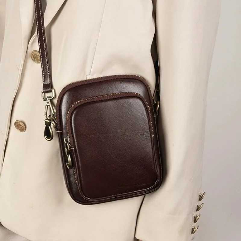 Genuine Leather Handbag for Women 2024 Trend Small Bag Simple Vegetable Tanned Cowhide Mobile Phone Bag Crossbody Shoulder Bag C260406
