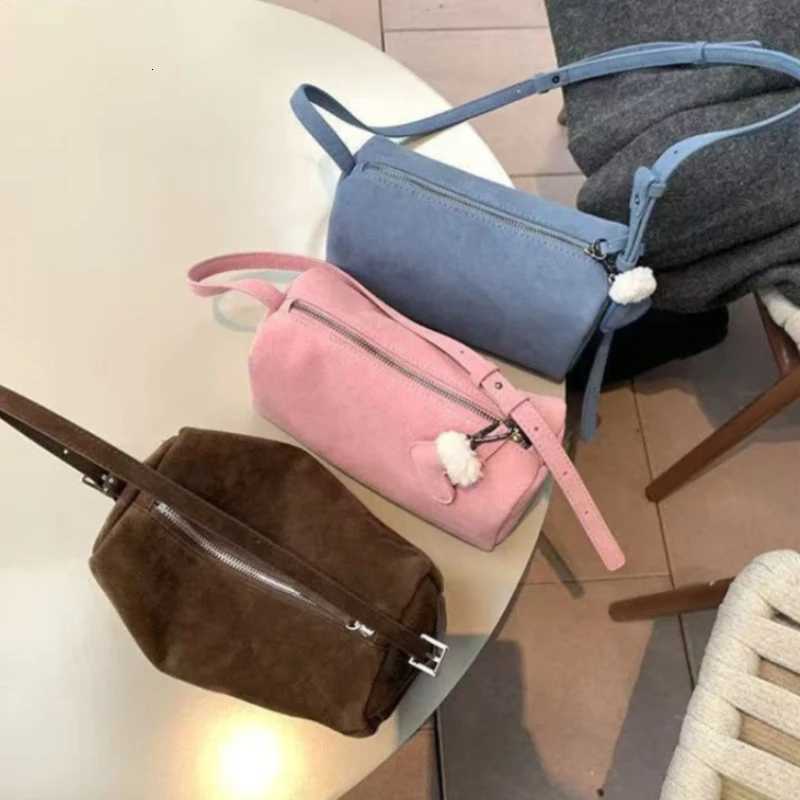New Ins Chic Cylindrical Shape Women Crossbody Bag Small Attractive Pink Top Layer Pu Suede Leather Female Shoulder Bag C260406