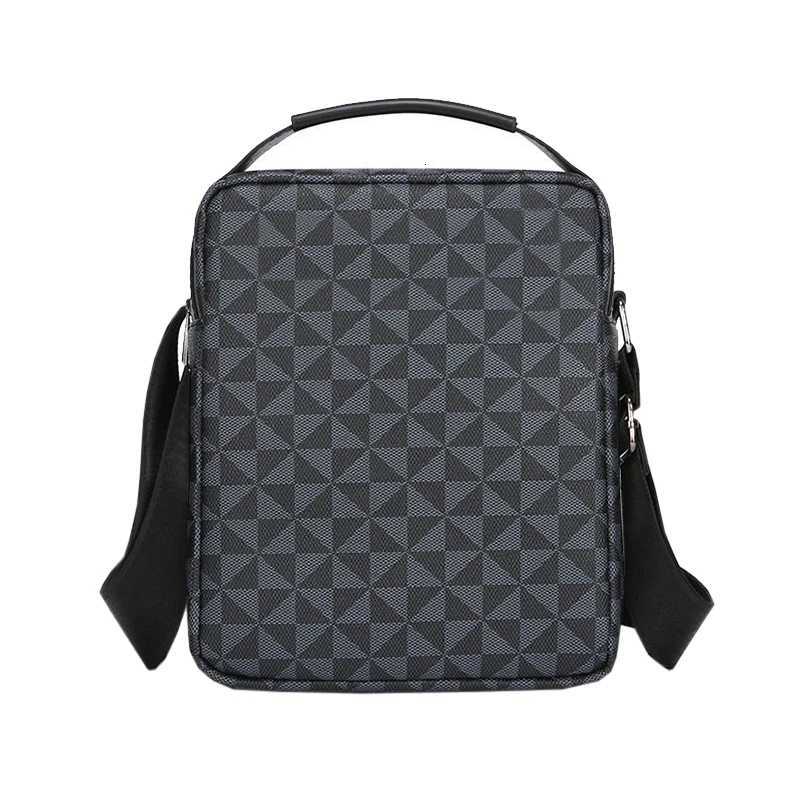 Trendy Mens Multi-color Patterned Bag Elegant Design for Daily Commute Outings High-end Practical Versatile Portable Bag C260406