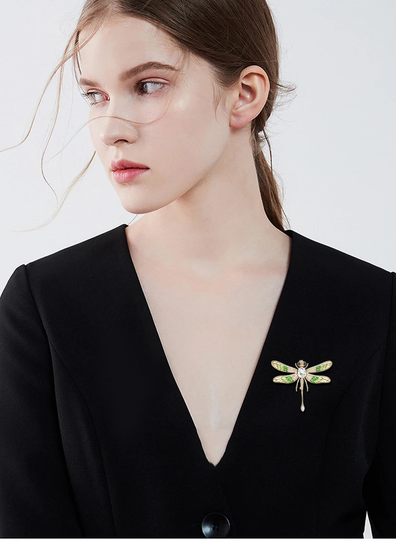 SUYU Elegant Wings Can Shake The Dragonfly Brooch Sports Object Brooch Accessories 260403BJ - view 7