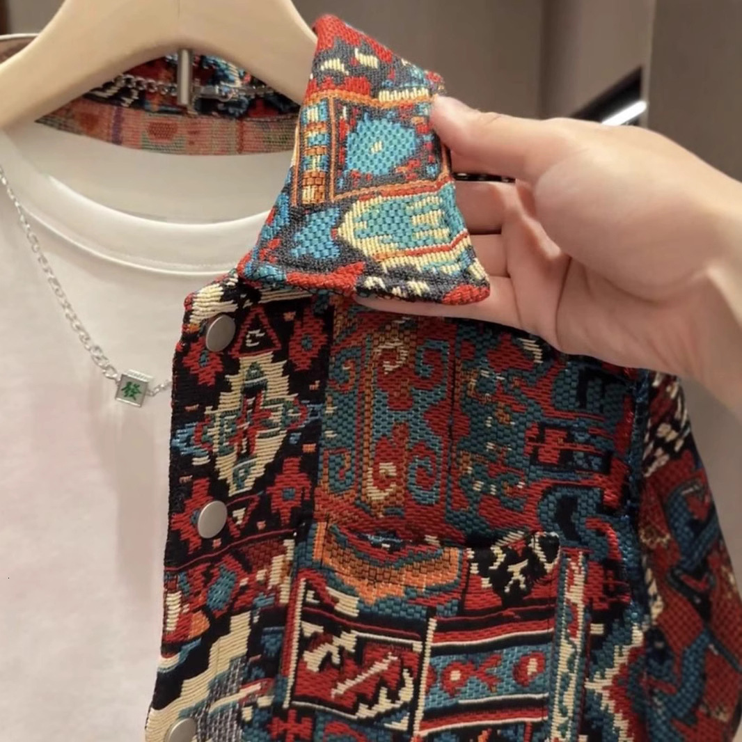 Designer Clothing - New Men's Ethnic-style Jacquard Collar Shirt Coat For The Autumn Of 2026 Fashionable And Versatile Suitable For Couples To We - view 4