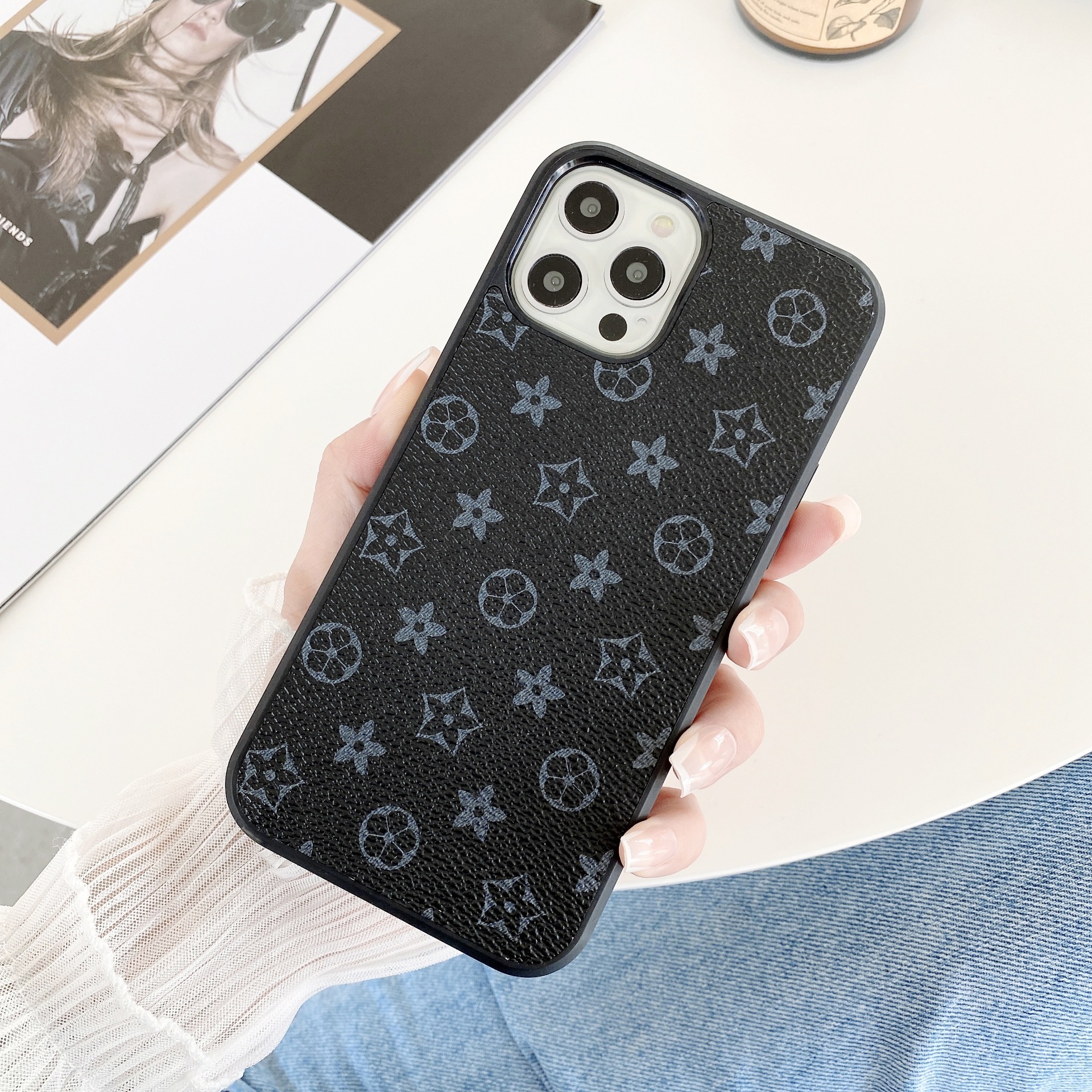 2026 New Designers' Luxury Collection Foreign Trade Suitable Iphone 15 Vintage Leather Pattern Phone Case, Apple 14 Pro Max Full Protection Anti-
