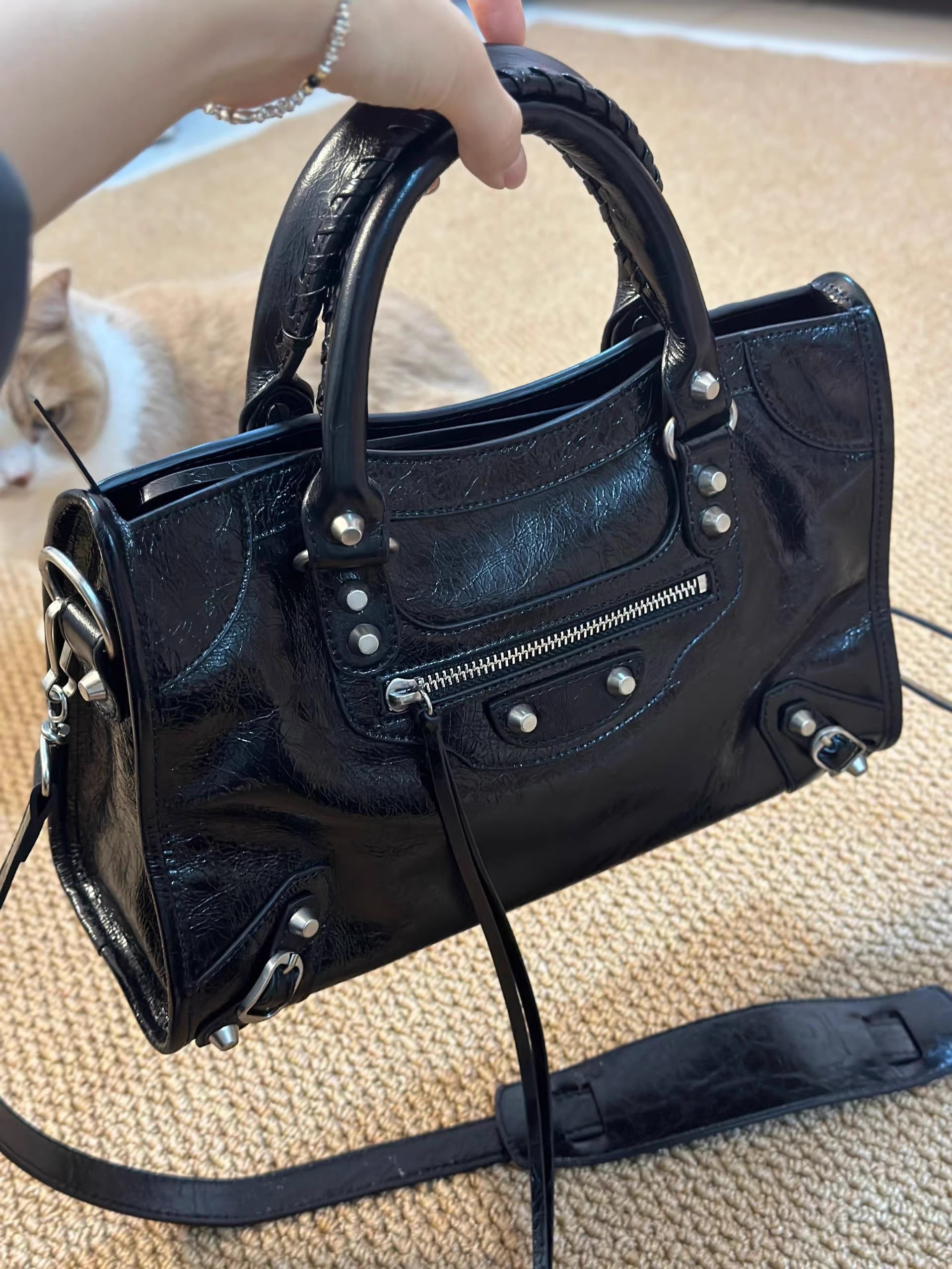 Waxed Leather Rivet Fringe Motorcycle Bag, Sweet Cool Vintage Handbag Crossbody Bag, Niche Design Spice Girl Shoulder Bag, Large Capacity Commuter Bag