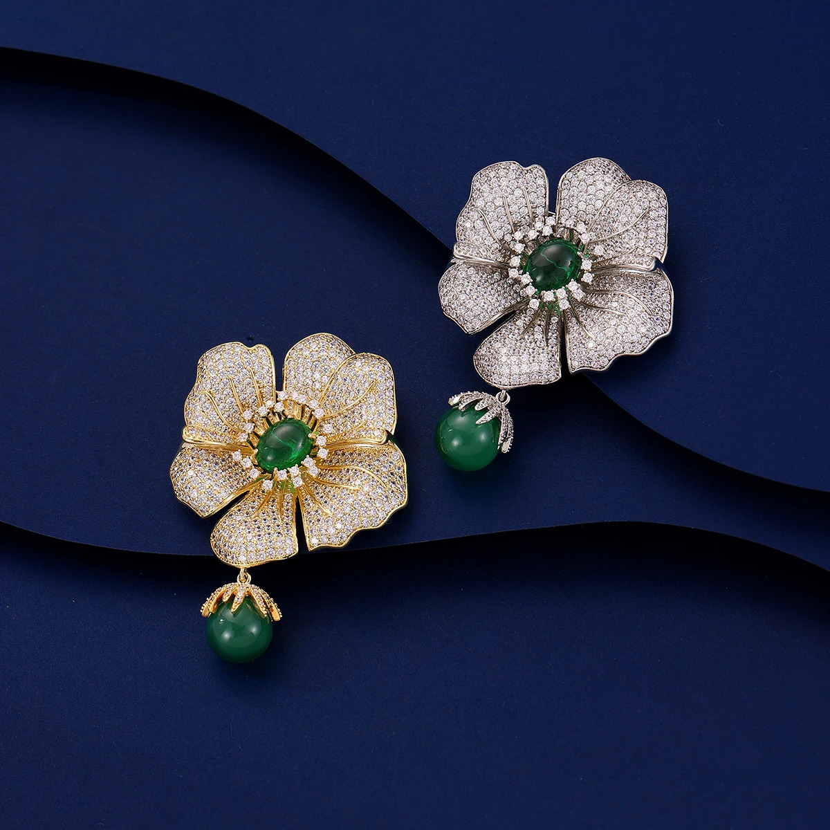 SUYU Chinese Fashion Temperament Womens Luxury Brooch Exquisite And Elegant Micro Inlaid Zircon Jewelry Decoration Holiday Gift 260403BJ