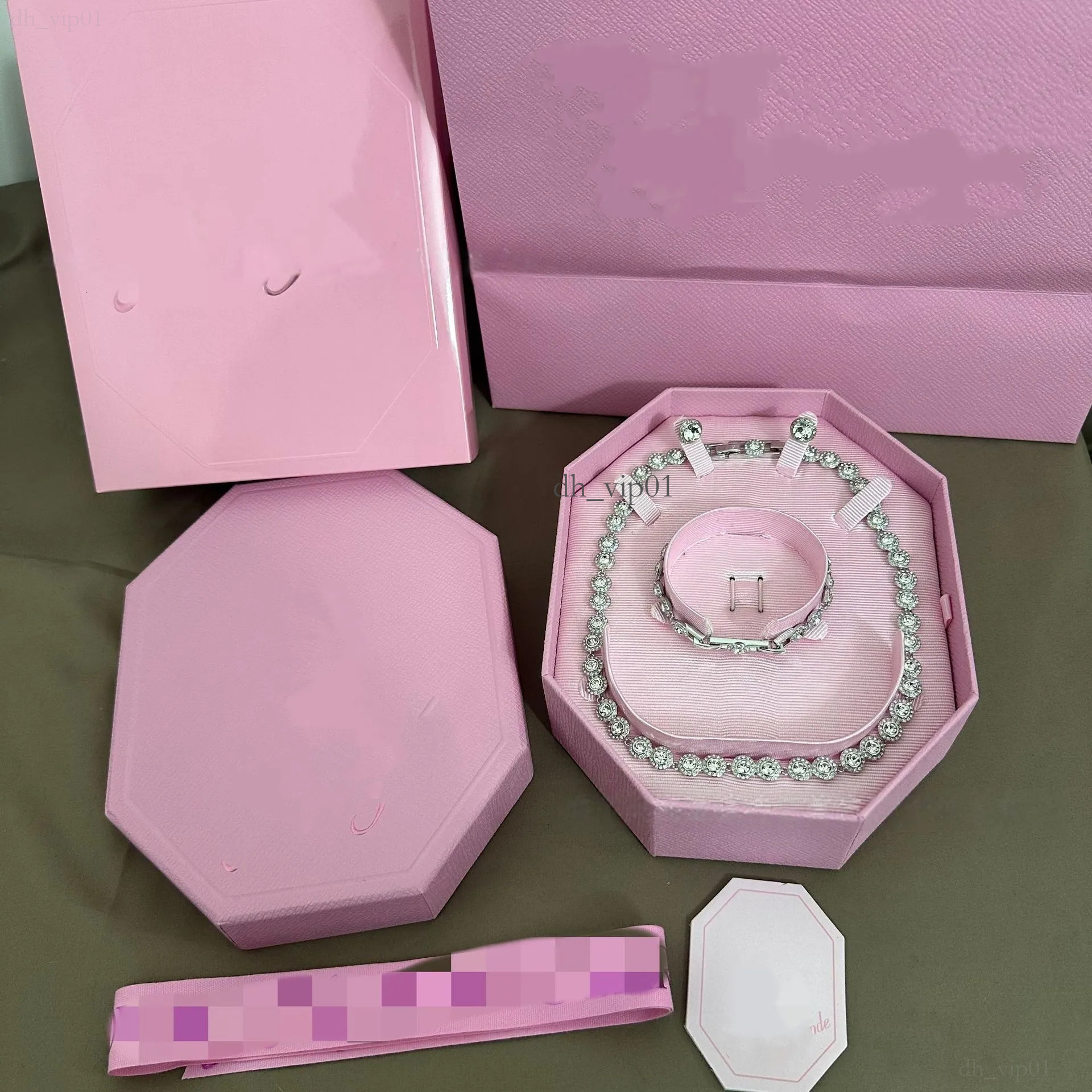 Designer Arianagrandeswarovski Necklace Jewelry Set With Pink Box Rhinestone Swarowsk Necklace Bracelet Swan Earrings Sets Adjustable Jewelry cba