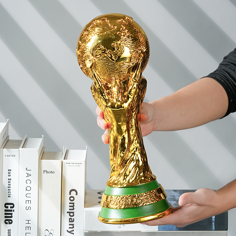 1:1 WORLD CUP REPLICA TROPHY FULL SIZE Qatar Height 36cm Electroplating Hercules Cup Trophies Artworks Model Souvenirs Home Tabletop Decorations Suppl