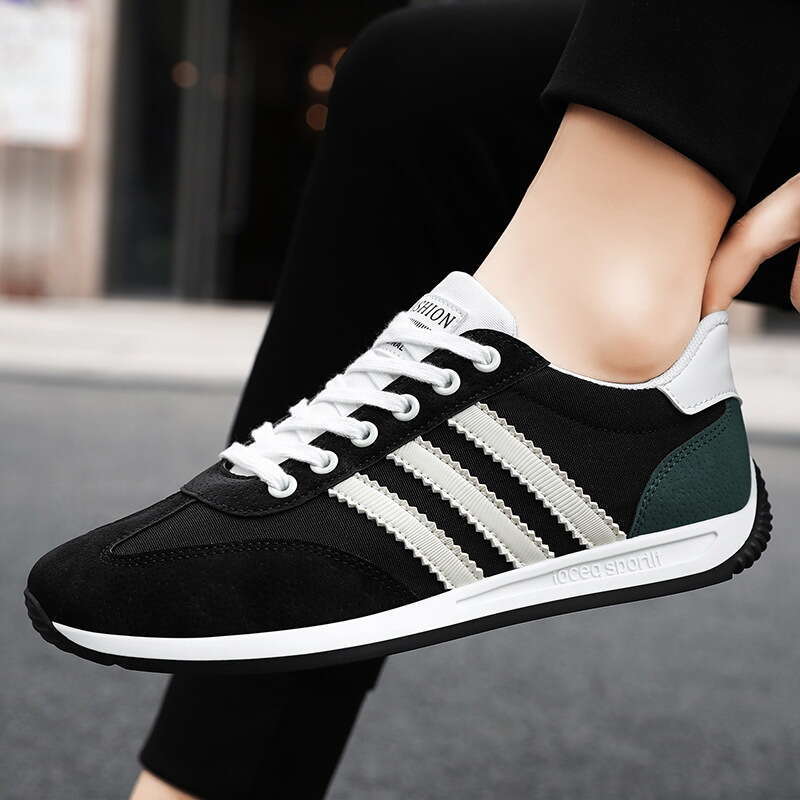 New cross-border men's 2026 spring casual white sneakers, non-slip soft sole versatile running sports trendy shoes