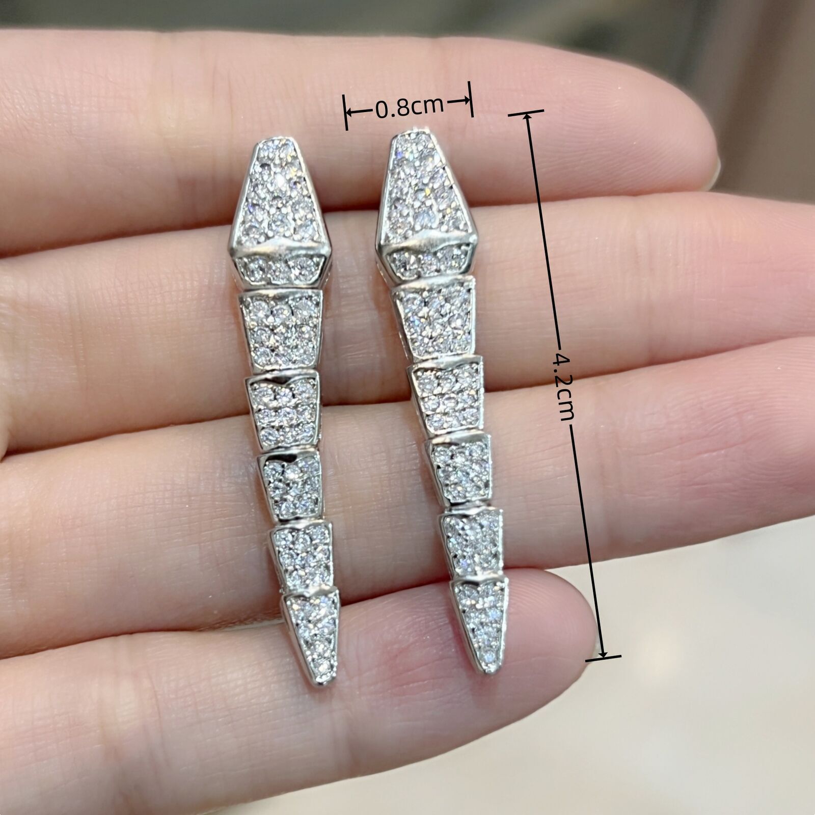 Earring For Women Designer Luxury 2026 Pair Fashionable Elegant Artistic Simple Metal Classic Lucky Clover Women's Earrings Daily Style