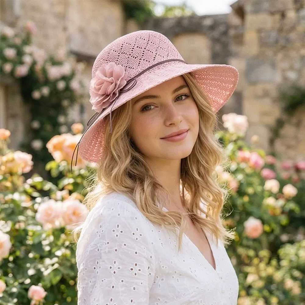 Fashion Casual Sun Cap Sunscreen Beach Hat Flowers Straw Hat Bucket Hat Women Outdoor Wide Brim Sweet Elegant Foldable Hats H260407