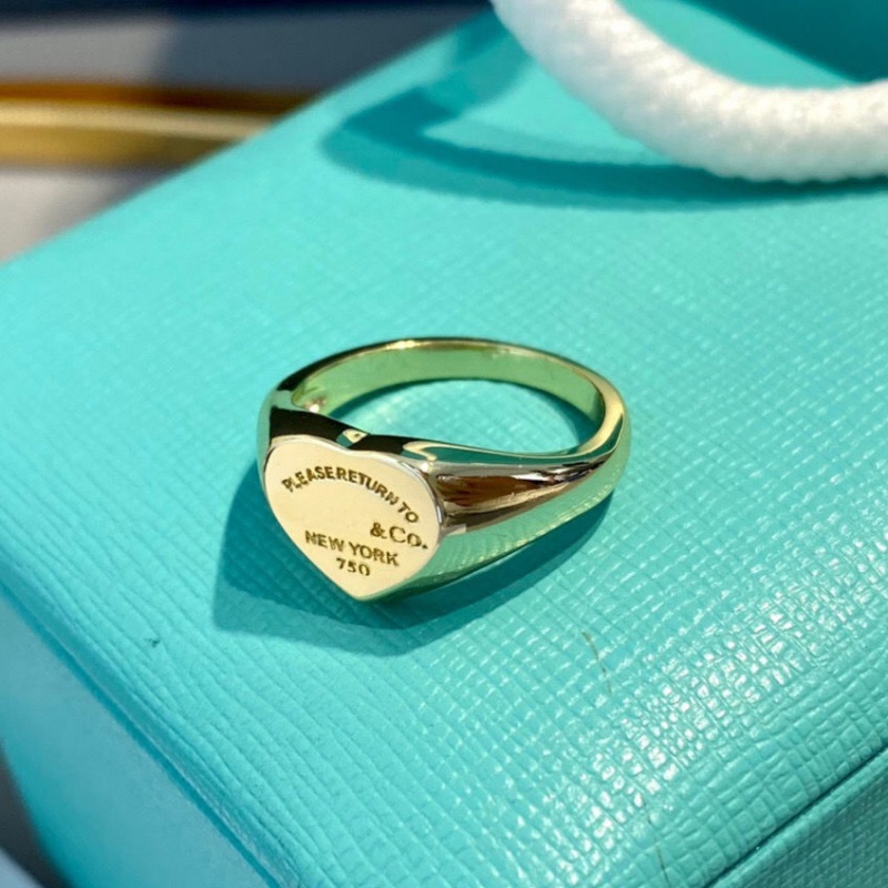 High Quality Edition T Love Romantic Ring for women Gold 18K Designer Jewelry heart band rings High end gift for couple