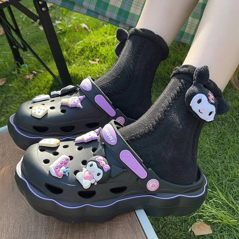 Cute Sanrio Hello Kitty Slippers Crocs Female Cartoon Accessories Outdoor Thick Bottom Eva Non-Slip Soft Sandals Gift