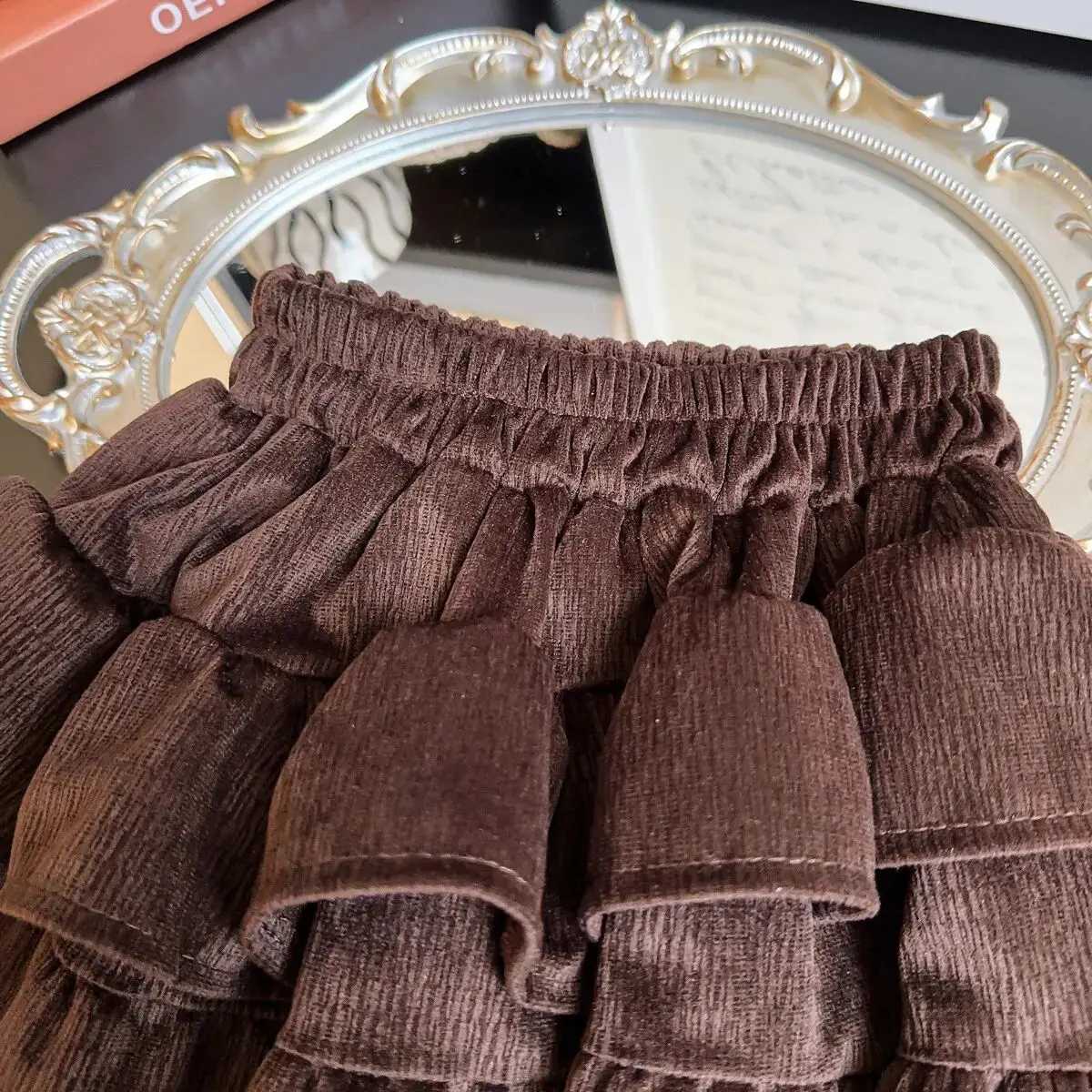 Girls short skirt autumn outfit new baby fashion short skirt cake skirt childrens spring and autumn fluffy skirt H260407