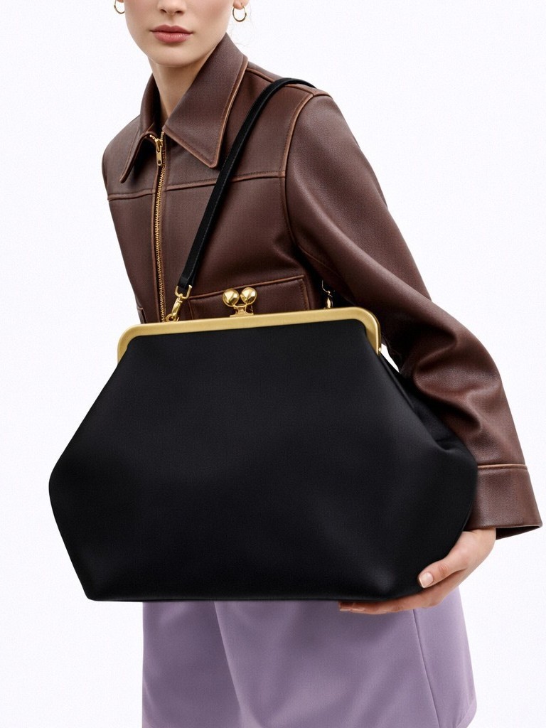 Handbag Fashion Kiss Lock Clip Spring/Summer New Pink Handbag Design, Same Style as Women's Shoulder Bag on the T Stage