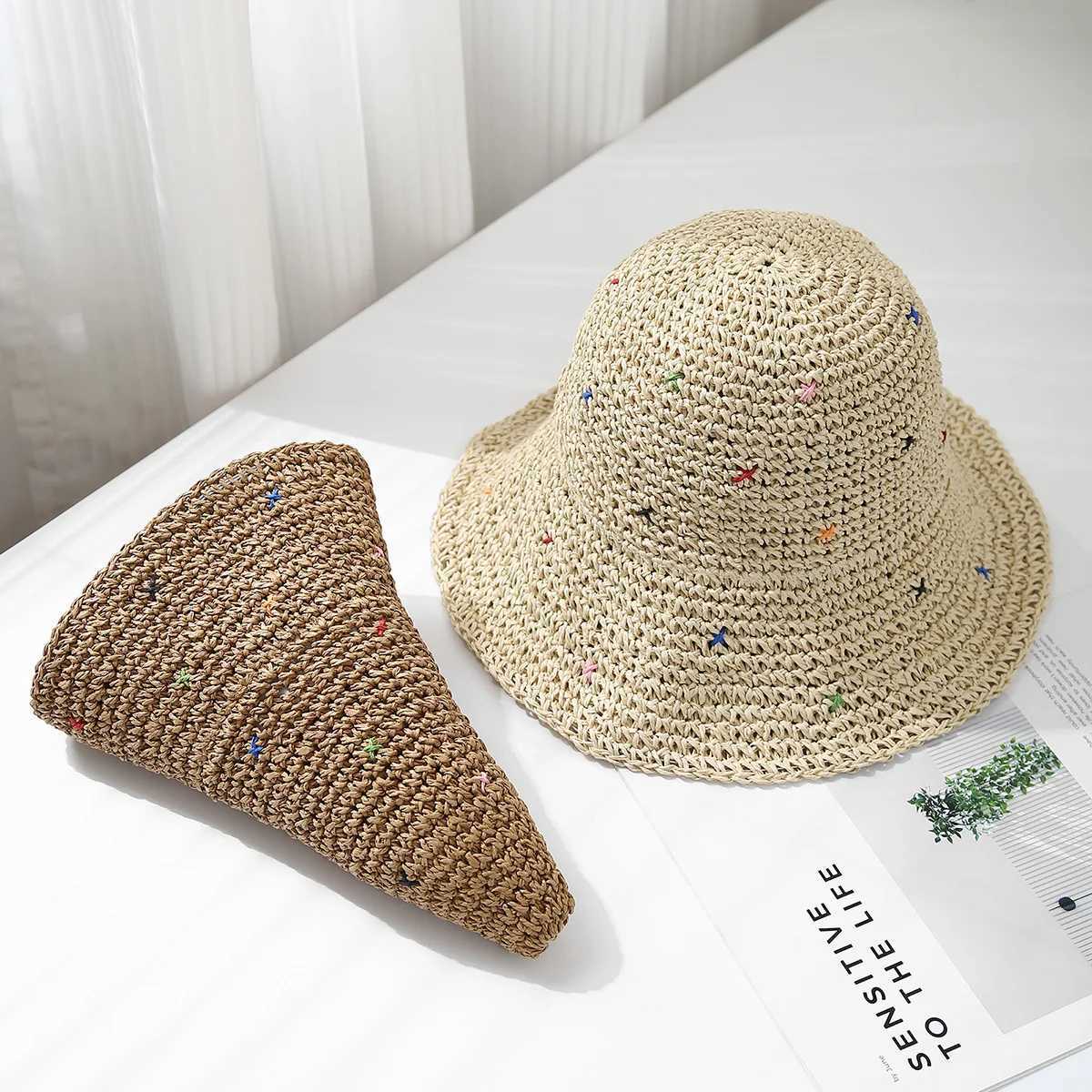 Womens Summer Hat Korean Style Big Brim Foldable Sun Hat Bucket Hat Sunscreen Beach Accessories Holiday Travel 2025 New H260407