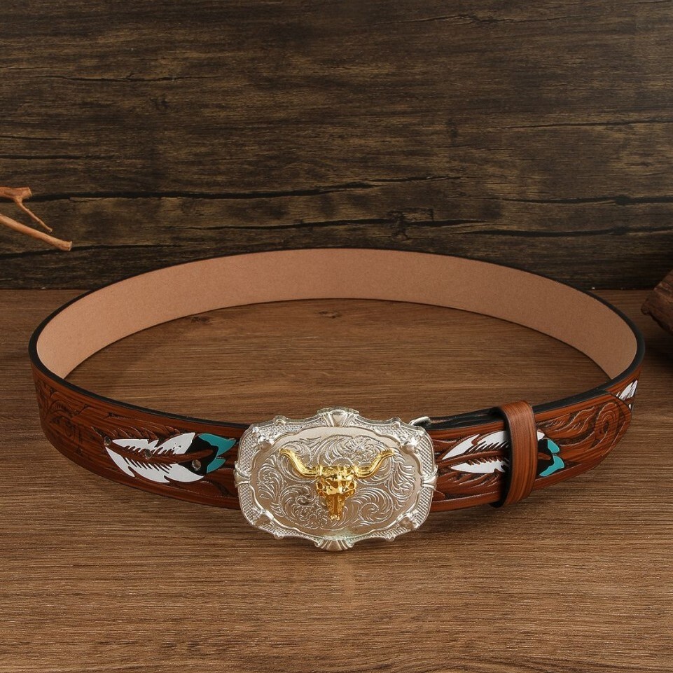 2026 Designer Luxury American Western Cowboy Vintage Carved Buckle Belt For Men And Women Trendy Animal Bull Head Pattern Belt Men's Unique Style