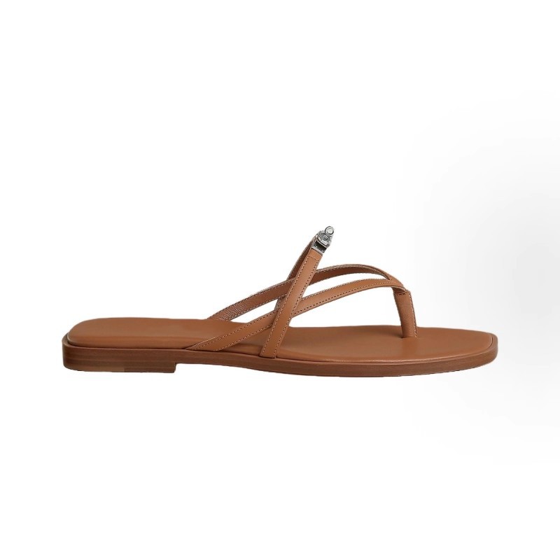 2026 Summer Hot Classic Metal Lock Designer Flat Slippers Fashion and Versatile Outdoor Beach Shoes for Women