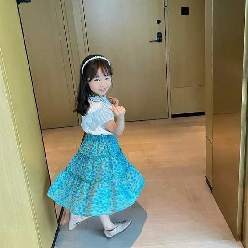 Summer Girls A line Skirt Trendy Heart Floral Print Lightweight Chiffon Mini Skirt for Kids Versatile School Casual Mix Match H260407