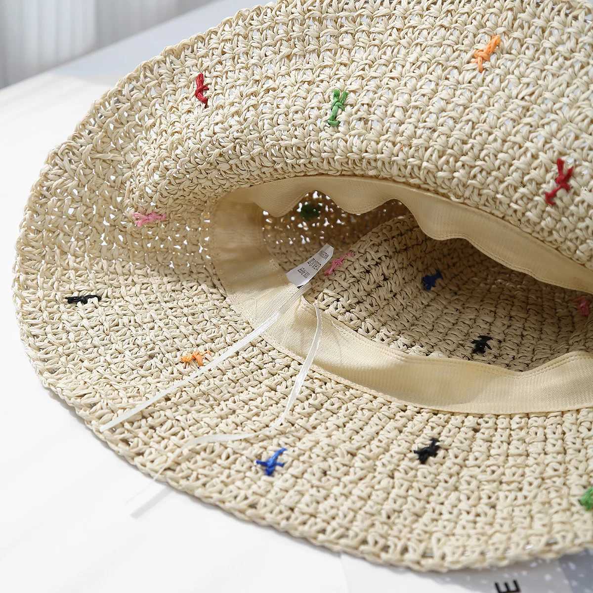 Womens Summer Hat Korean Style Big Brim Foldable Sun Hat Bucket Hat Sunscreen Beach Accessories Holiday Travel 2025 New H260407