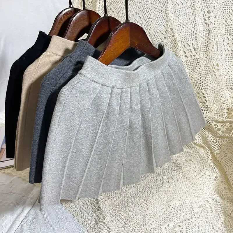 Kids Girls Knitted Pleated Skirts 2024 New Arrival Children Autumn Winter Cotton Skirts Children School Skirts Black Gray Skirt H260407