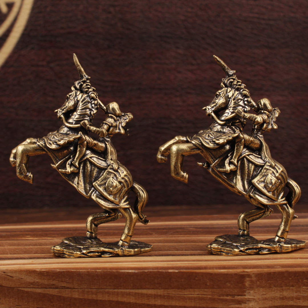 Ornament Brass Figurine European Female Knight Exquisite Craft Small Office Desktop Decor