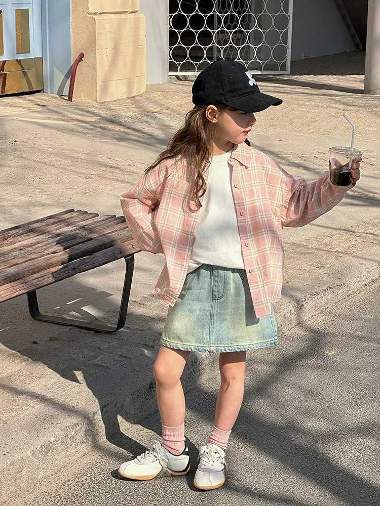 Spring Autumn Girls Anti Glare Lined Skirt Summer Childrens Fashionable Half Skirt Hip Hugging Denim Short Skirt for Kids H260407