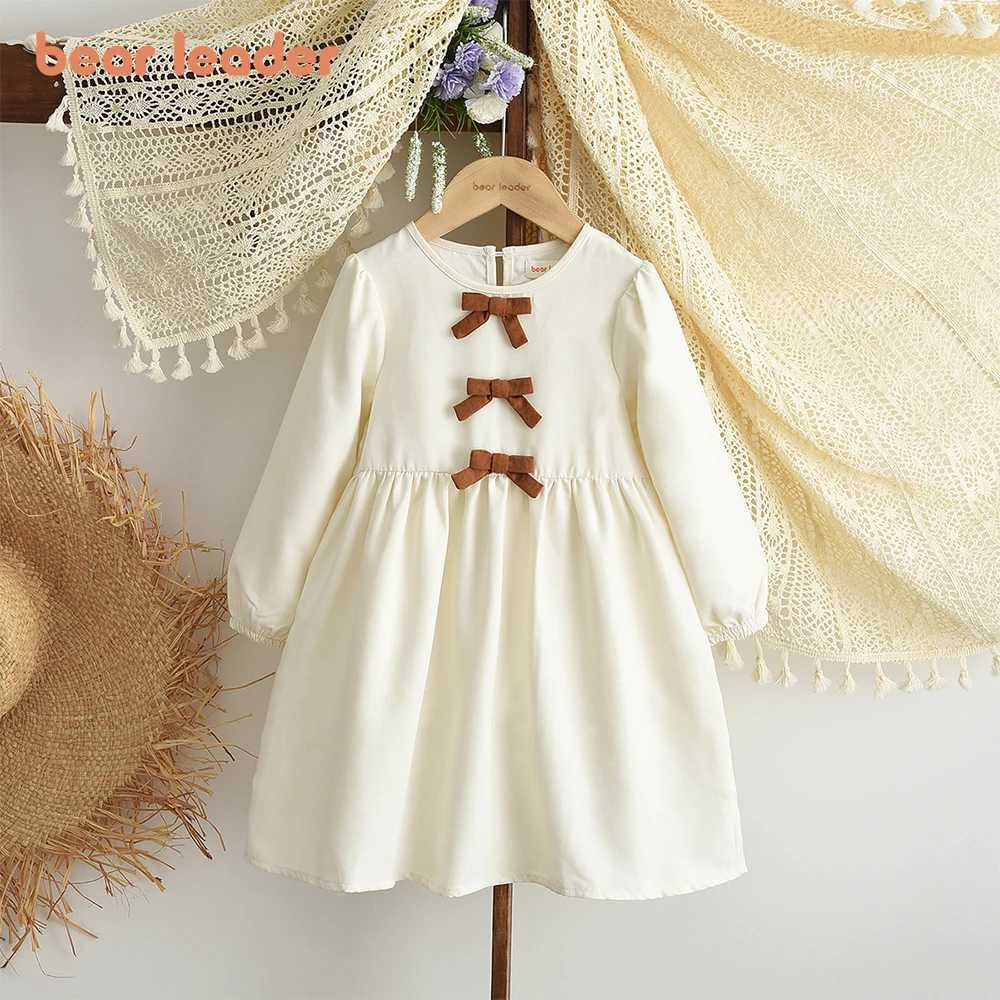 Bear Leader Spring and Autumn Beige Girls Casual Dresses Korean Version Fashionable Brown Bow Decoration Long Sleeved Dress H260407