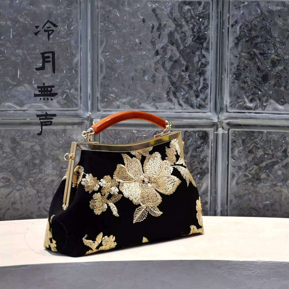 Embroidery Flowers Vintage Handmade For Women Top Handle Bags Bag Mother Gift Chic Lady S Handbags Purses SENYY