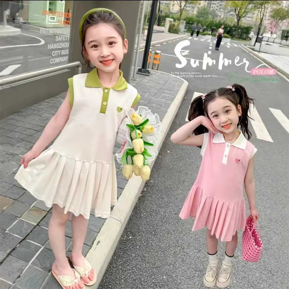 Girl Cute Dress Love Heart Embroidered Polo Neck Dresses Sleeveless Pleated Skirt Princess Dress Comfortable Fashion Kids Wear H260407