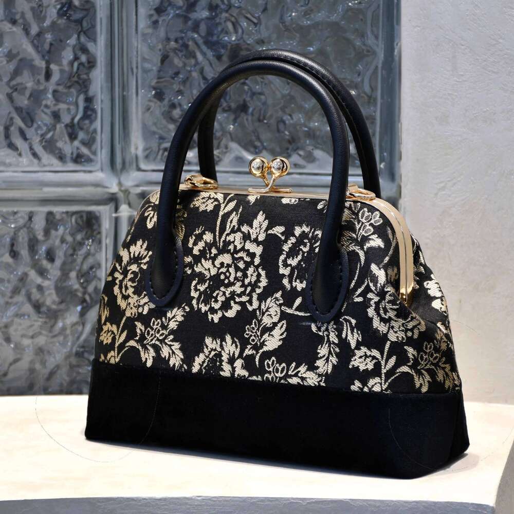 Classic Flowers Top Handle Women S Handbags Purses Chinese Style Bag Wood Hand Vintage Fashion Bags SENYY