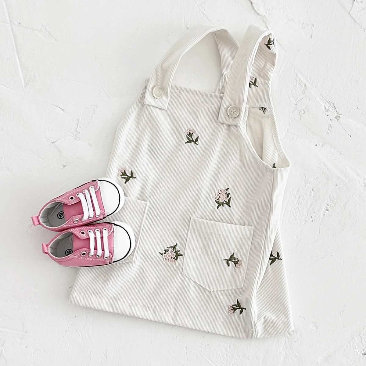 New Infant Baby Girls Strap Dress Flower Embroidery Heavy Denim Dress Pocket Button Bodysuits Kids Autumn Newborn Baby Clothes H260407