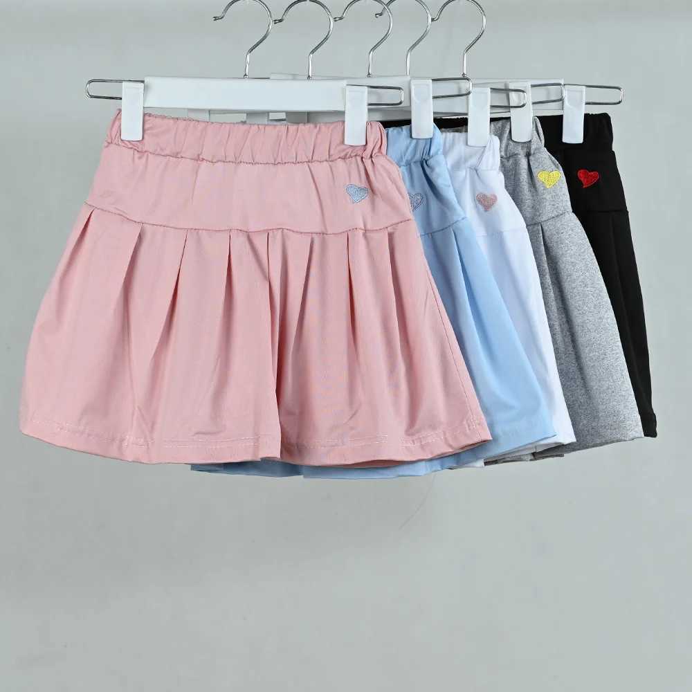 1pcs Girls Skirt JK Pleated Skirt With Heart Embroidery Fashion Solid Color Casual Loungewear Basic Childrens Short skirts H260407