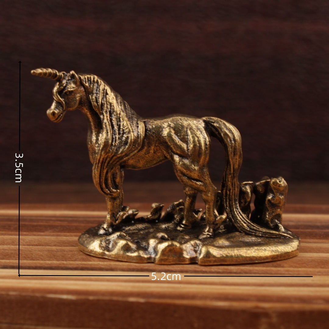 Ornament Unicorn Pegasus Creative Retro Craft Brass Rotating Pony Home Office Desktop Decoration