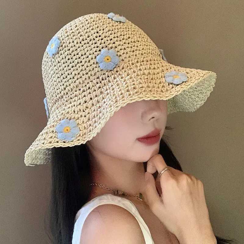 1Pc Woven Flower Decoration Fisherman Hat Summer Sun Shading Straw Woven Hat Fresh Girl Leisure Hat Outdoor Sun Protection Hat H260407