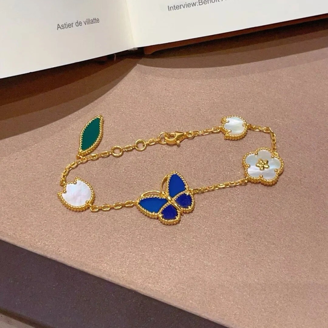 Bracelet New Blue Butterfly Bracelet Fashionable And Unique Four-Leaf Clover Bracelet Light Luxury Limited Edition Floral Pattern Bracelet For Women