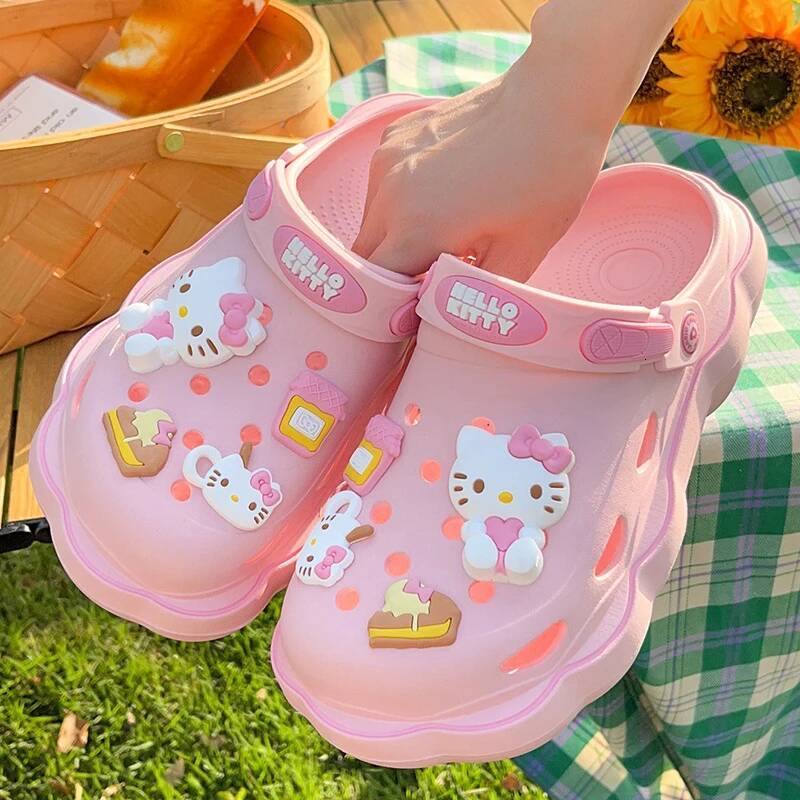 Cute Sanrio Hello Kitty Slippers Crocs Female Cartoon Accessories Outdoor Thick Bottom Eva Non-Slip Soft Sandals Gift