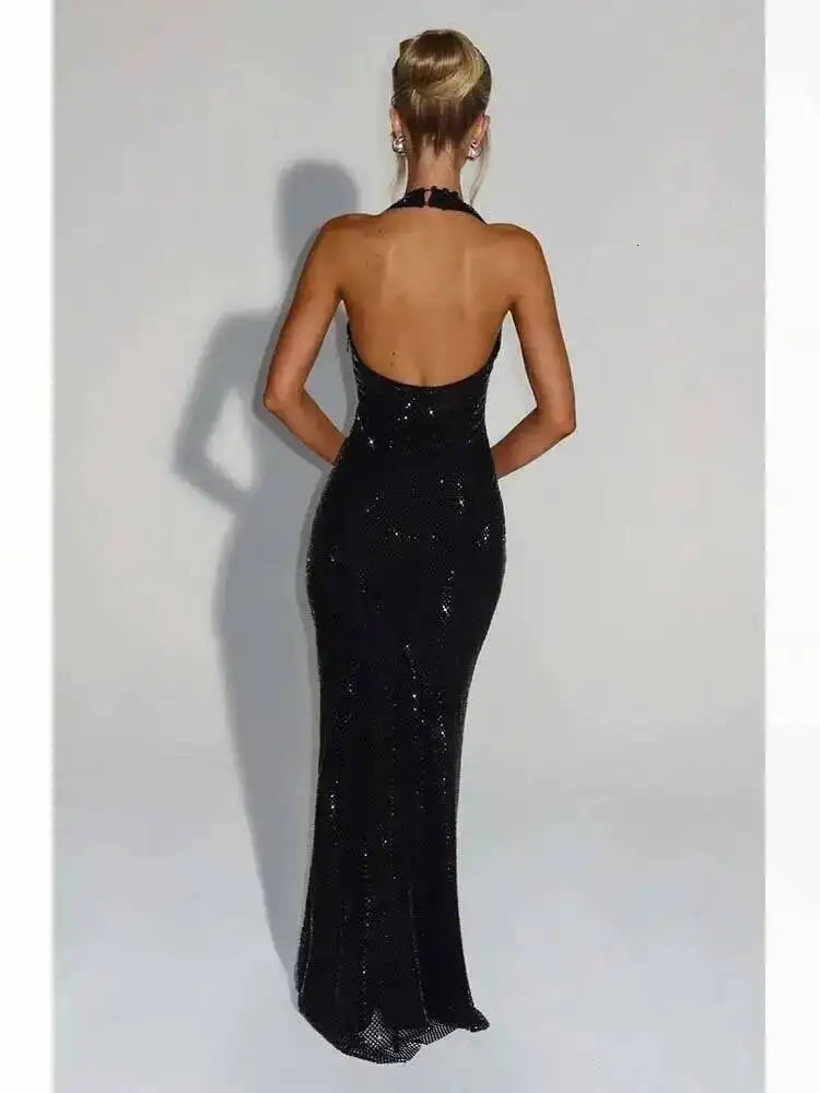 Avrilyaan Shiny Sequin Nightclub Deep V Backless Sexy Party Dress Women Halter Summer Dress Slim Bodycon Maxi Long Dresses 260403