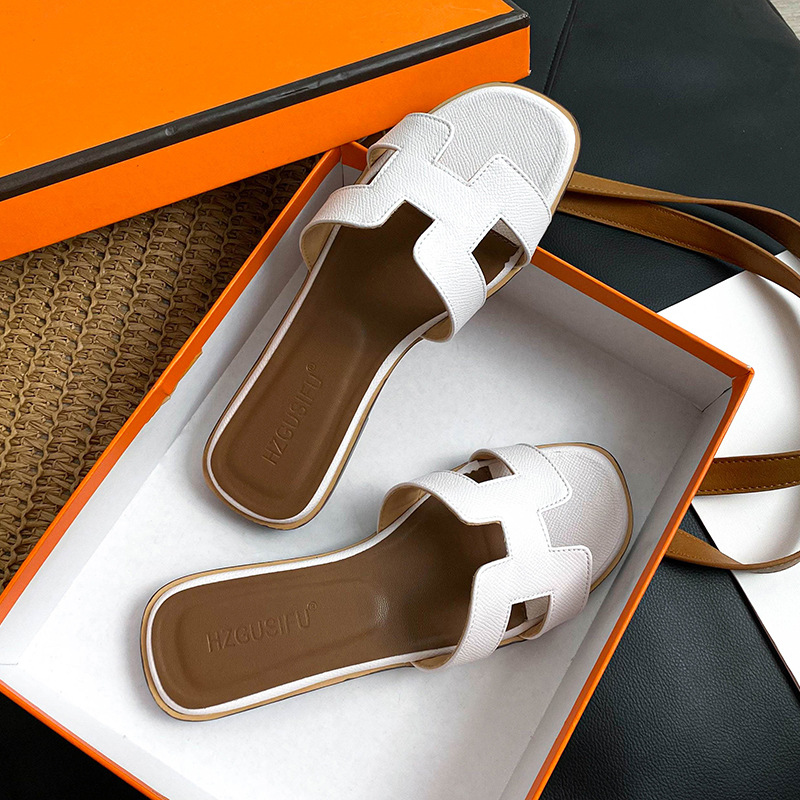 HZGUSIFU hot Free shipping Slippers Simple solid color slippers are comfortable and breathable with a straight drag